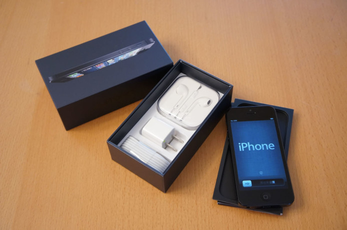 apple-i-phone-5-16gb-orgineal-usa-box-big-0