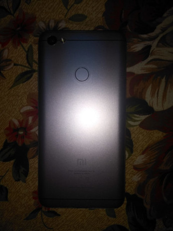 xiaomi-redmi-note-5a-prime-big-1