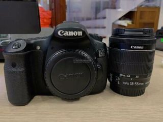 60d-body-with-lens