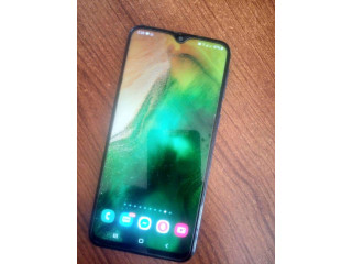 Samsung Galaxy M20