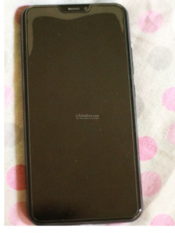 lenovo-z5-big-0