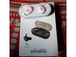 JBL TWS-4 wireless pura new takar drkar tai sell kry dichy urgently