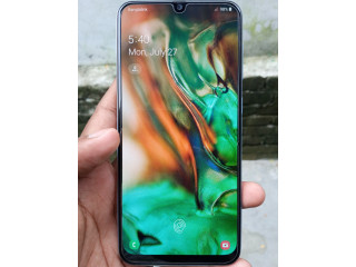 Samsung a50 6/128gb