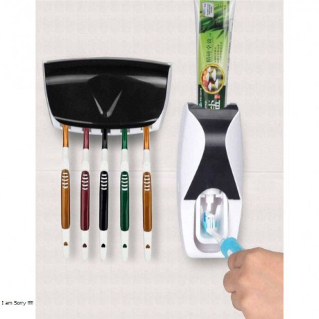 automatic-toothpaste-squeezing-device-big-3