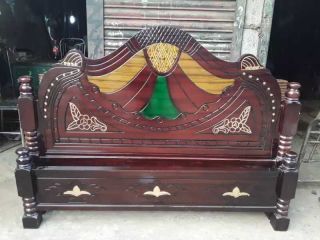 ezarabiyan-bed