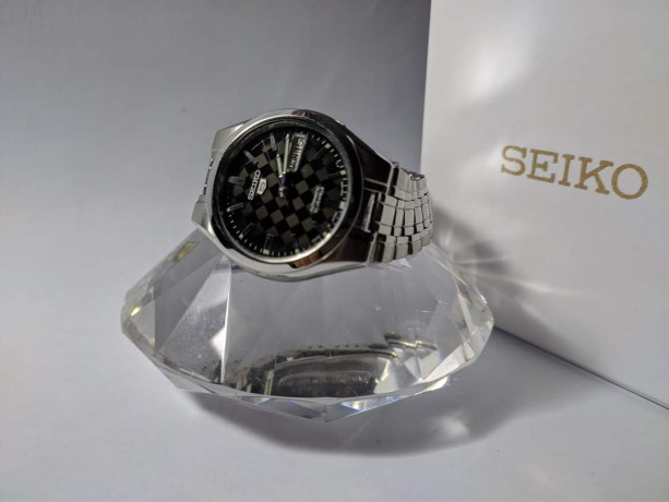 original-seiko-watch-big-1