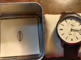 fossil-watch-the-pelican