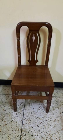 wooden-chair-big-1