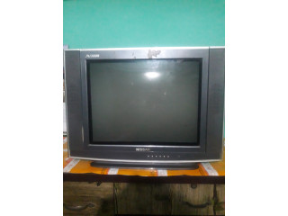 21" color TV For SELL