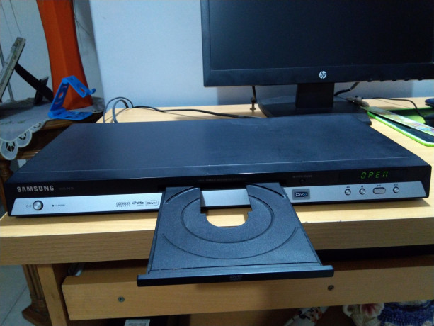 samsung-dvd-player-big-2