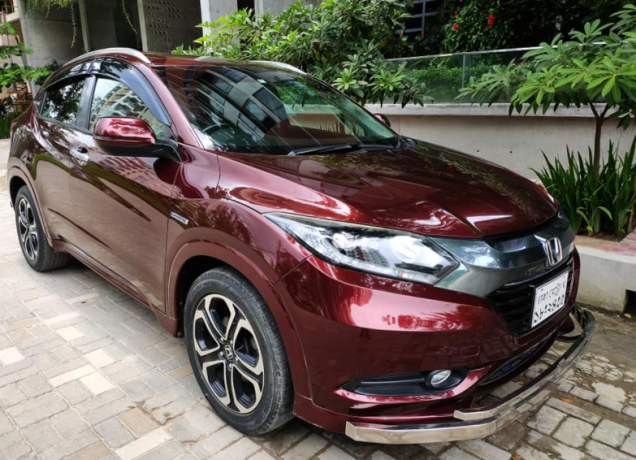 honda-vezel-z-pkg-2014-big-0