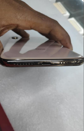 iphone-xs-max-256gb-used-big-2