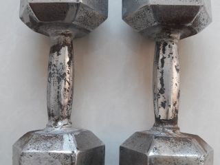 chrome-hexa-dumbbells