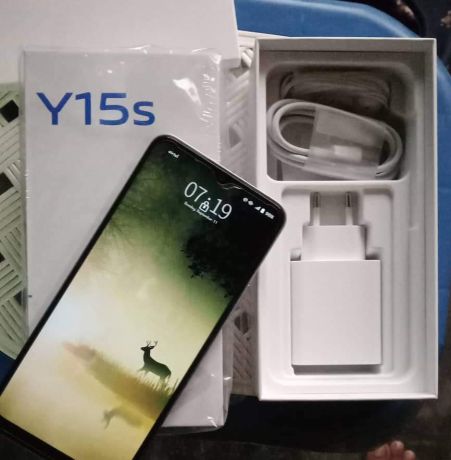 mobile-phones-sell-big-0