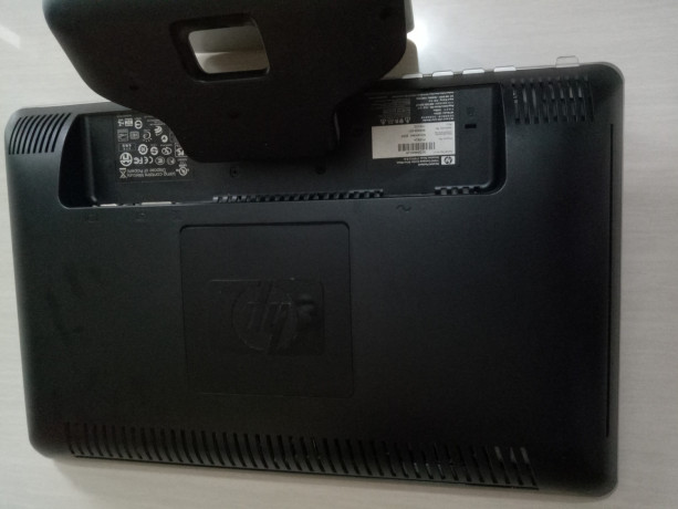 hp-monitor-big-2