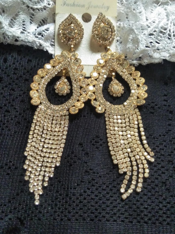 diamond-cut-party-earring-big-0