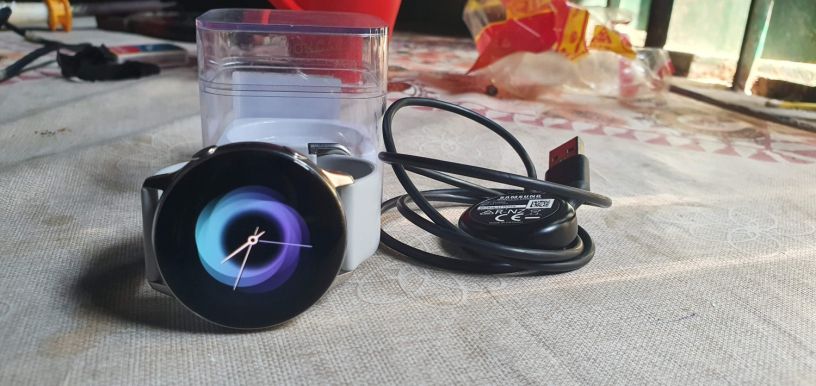 samsung-galaxy-active-watch-big-0