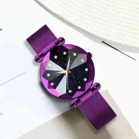 magnet-watch-for-women-big-2