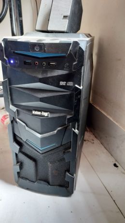 with-out-monitor-big-0