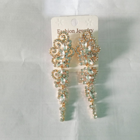 earrings-tops-jewelry-big-1