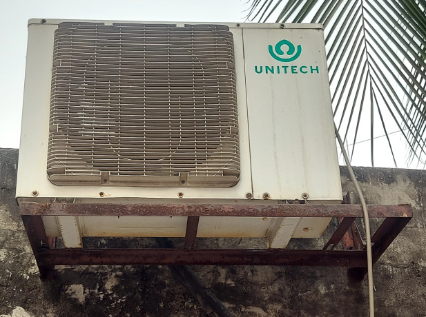 unitech-wall-type-air-conditioner-fwu-12-big-1