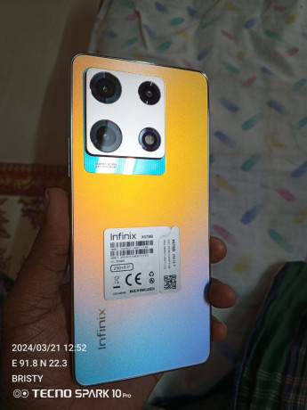 infinix-30-pro-big-0