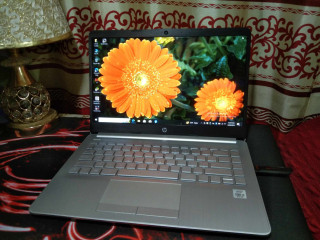 HP 14s..10th genareason.. Intel core i3 processor. Ram 8 GB.. SSD 256 GB.