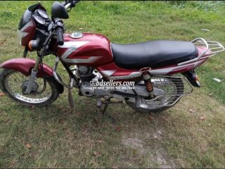 bajaj-ct-100